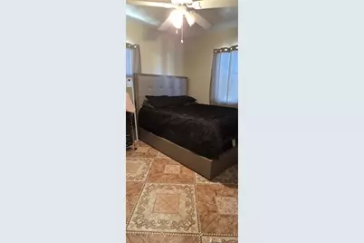 700 W 77th, Los Angeles, CA 90044 - Photo 20