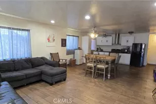 700 W 77th, Los Angeles, CA 90044 - Photo 2