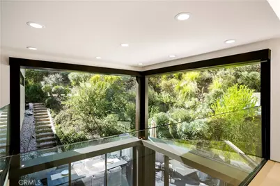 10443 Corfu Lane, Los Angeles, CA 90077 - Photo 12