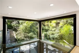 10443 Corfu Ln, Los Angeles, CA 90077 - Photo 12