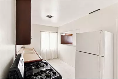 4630 E 52nd Place, Maywood, CA 90270 - Photo 8