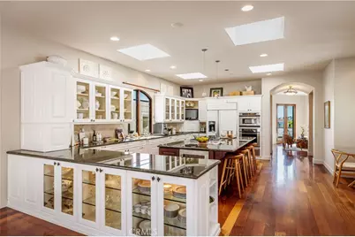 221 3rd, Manhattan Beach, CA 90266 - Photo 8