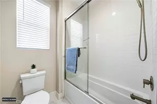 27558 S Edgemont Dr, San Pedro, CA 90732 - Photo 16