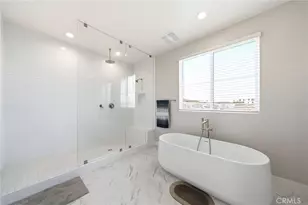 27558 S Edgemont Dr, San Pedro, CA 90732 - Photo 30