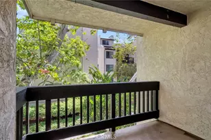 9214 Summertime Ln, Culver City, CA 90230 - Photo 24
