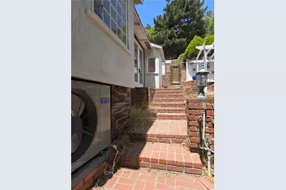 8709 Lookout Mountain, Los Angeles, CA 90046 - Photo 4
