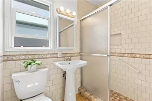 2522 Robinson St, Redondo Beach, CA 90278 - Photo 12