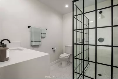 521 S Bentley, Los Angeles, CA 90049 - Photo 16