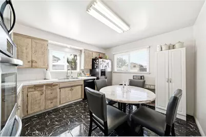 1047 Ashbridge Lane, Harbor City, CA 90710 - Photo 8