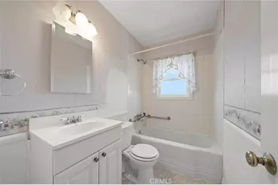 2719 S Averill, San Pedro, CA 90731 - Photo 20
