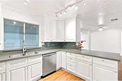 17700 S Avalon Boulevard #47, Carson, CA 90746 - Photo 10