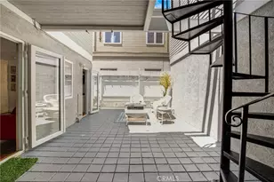 477 35th St, Manhattan Beach, CA 90266 - Photo 12