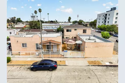 251 E 105th, Los Angeles, CA 90003 - Photo 4