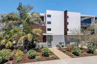 523 S Broadway, Redondo Beach, CA 90277 - Photo 2
