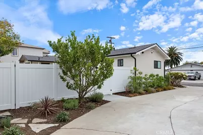 1910 257th, Lomita, CA 90717 - Photo 4
