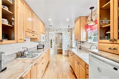 21310 Ladeene Avenue, Torrance, CA 90503 - Photo 6