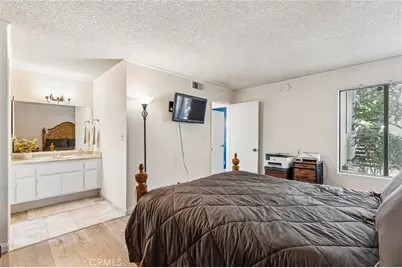 15511 Sherman Way #29, Van Nuys, CA 91406 - Photo 14