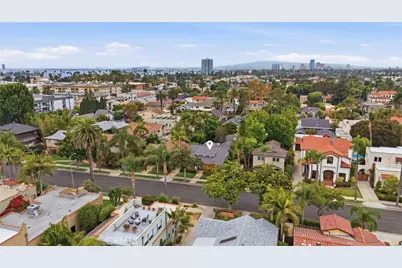 239 Mira Mar Avenue, Long Beach, CA 90803 - Photo 38