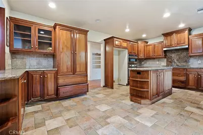 239 Mira Mar Avenue, Long Beach, CA 90803 - Photo 12