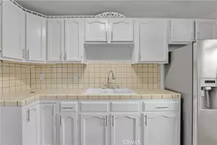 506 S Kern Ave, Los Angeles, CA 90022 - Photo 8