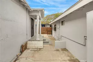 506 S Kern Ave, Los Angeles, CA 90022 - Photo 28