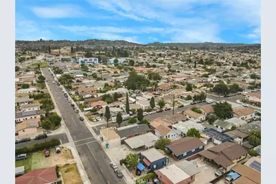 506 S Kern Avenue, Los Angeles, CA 90022 - Photo 32