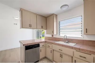 23320 Anza, Torrance, CA 90505 - Photo 8