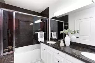 3750 Santa Rosalia Dr, Los Angeles, CA 90008 - Photo 14