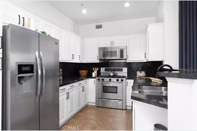 3750 Santa Rosalia Drive #207, Los Angeles, CA 90008 - Photo 2