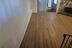 12621 S Hoover, Los Angeles, CA 90044 - Photo 8