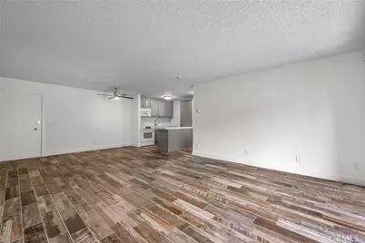 802 Camino Real #103, Redondo Beach, CA 90277 - Photo 2