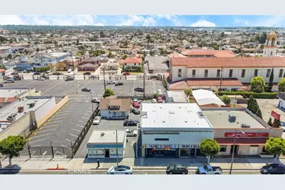 11850 Hawthorne Blvd, Hawthorne, CA 90250 - Photo 14