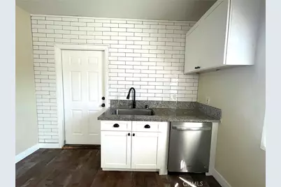 531 N Virginia Court, Long Beach, CA 90802 - Photo 8