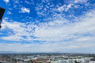 13650 Marina Pointe Dr, Marina del Rey, CA 90292 - Photo 2