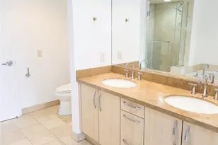 13650 Marina Pointe Dr, Marina del Rey, CA 90292 - Photo 26