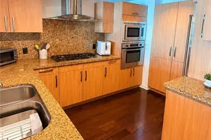 13650 Marina Pointe Dr, Marina del Rey, CA 90292 - Photo 12