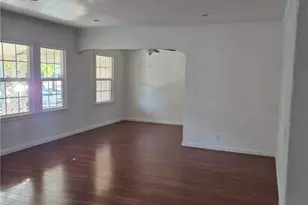 111 Baxter Ave, Sacramento, CA 95815 - Photo 6