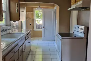 111 Baxter Ave, Sacramento, CA 95815 - Photo 6