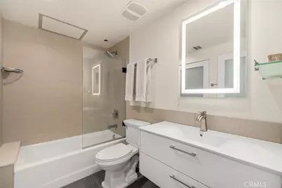 939 S Broadway #1001, Los Angeles, CA 90015 - Photo 14