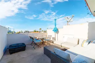 413 N Elena Ave, Redondo Beach, CA 90277 - Photo 1