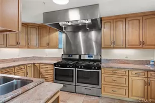 2275 W 25th Street, San Pedro, CA 90732 - Photo 44