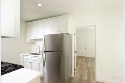 1004 W Clark, Burbank, CA 91506 - Photo 8