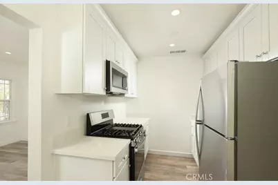 1004 W Clark, Burbank, CA 91506 - Photo 10