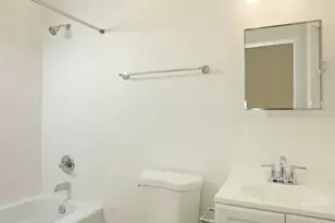 1004 W Clark, Burbank, CA 91506 - Photo 14