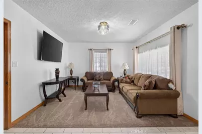 15319 Faysmith Avenue, Gardena, CA 90249 - Photo 4
