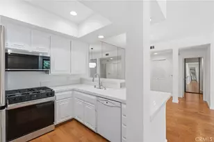 8675 Falmouth, Playa del Rey, CA 90293 - Photo 20