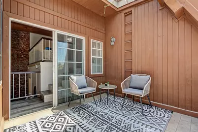 984 Granville, Los Angeles, CA 90049 - Photo 46