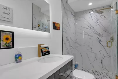 3204 W 27th, Los Angeles, CA 90018 - Photo 62