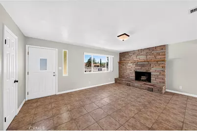 18767 Albany Street, Hesperia, CA 92345 - Photo 4