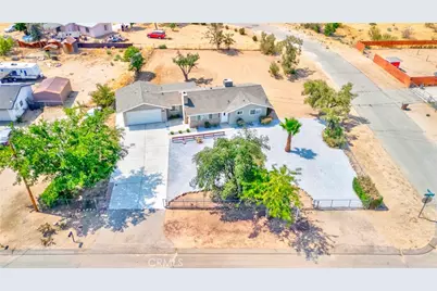 18767 Albany Street, Hesperia, CA 92345 - Photo 16